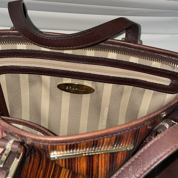 Brahmin brown wood print adjustable strap bag - Picture 4 of 14